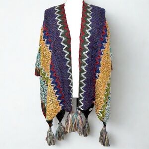 NWT Tapa Multicolor Zigzag Tassle Knit Ruana Cape Kimono.  Women One Size